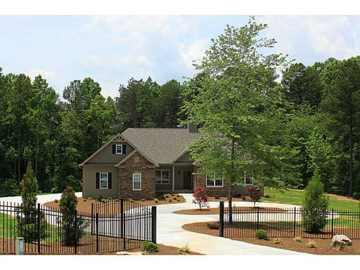 3709 Chattatee Pass Circle, Gainesville, GA 30506