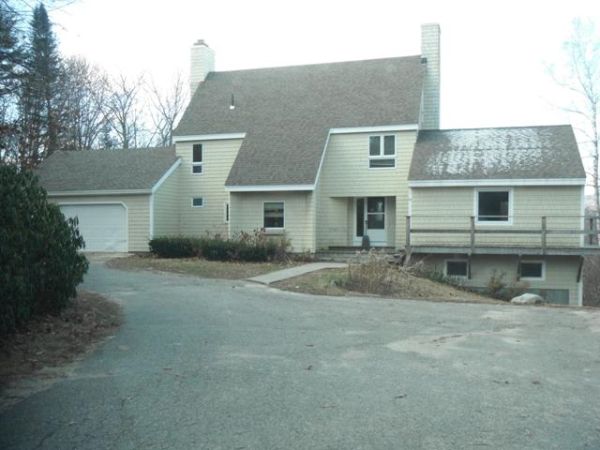 44 Merrill Rd, Campton, NH 03223