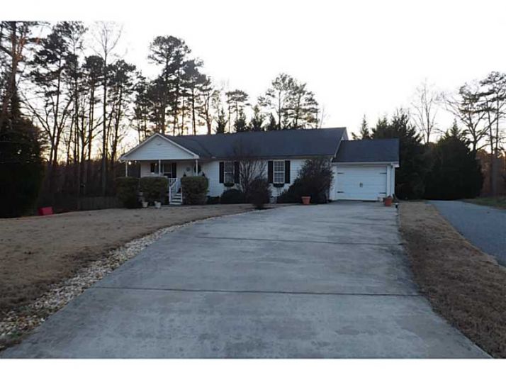 101 Angela Lane, Dawsonville, GA 30534