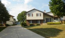 2431 Manchester Ct Apt D Woodridge, IL 60517