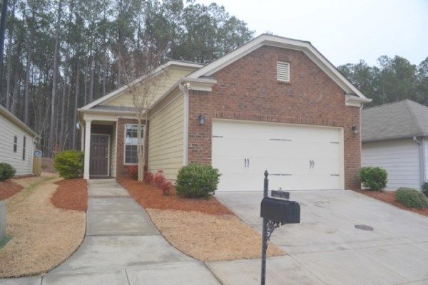 7910 Bluefin Trl, Union City, GA 30291