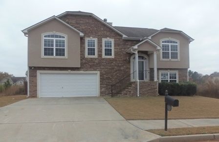 3107 Rex Ridge Xing, Rex, GA 30273