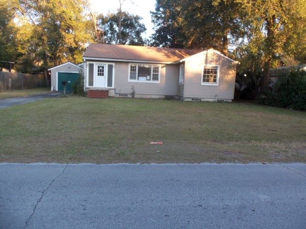 425 Laurina Street, Jacksonville, FL 32216