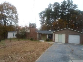 396 Riverbrook Trl, Riverdale, GA 30274