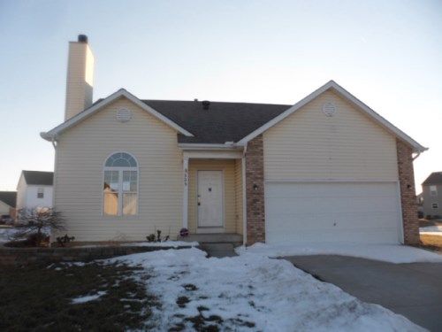 505 Farm Hill Ct, Blacklick, OH 43004