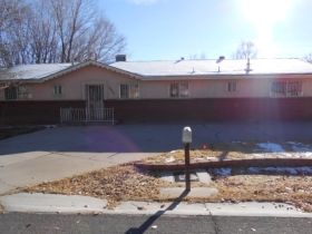 4524 Sun Valley Dr SW, Albuquerque, NM 87105