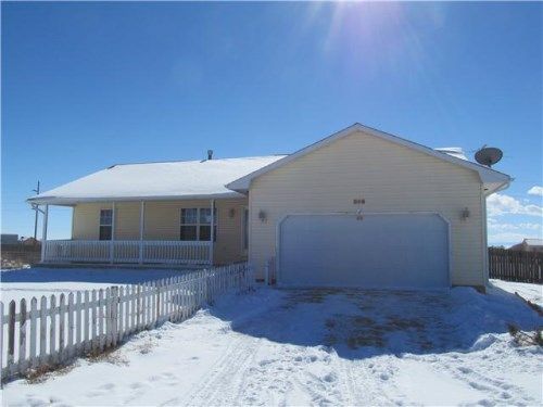 896 W Stallion Dr, Pueblo, CO 81007