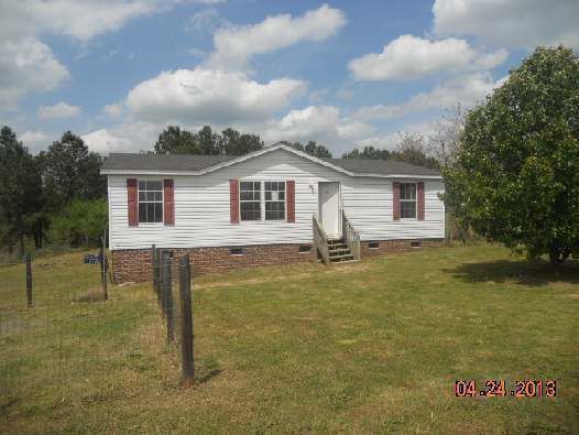 1052 Currie Rd, Candor, NC 27229