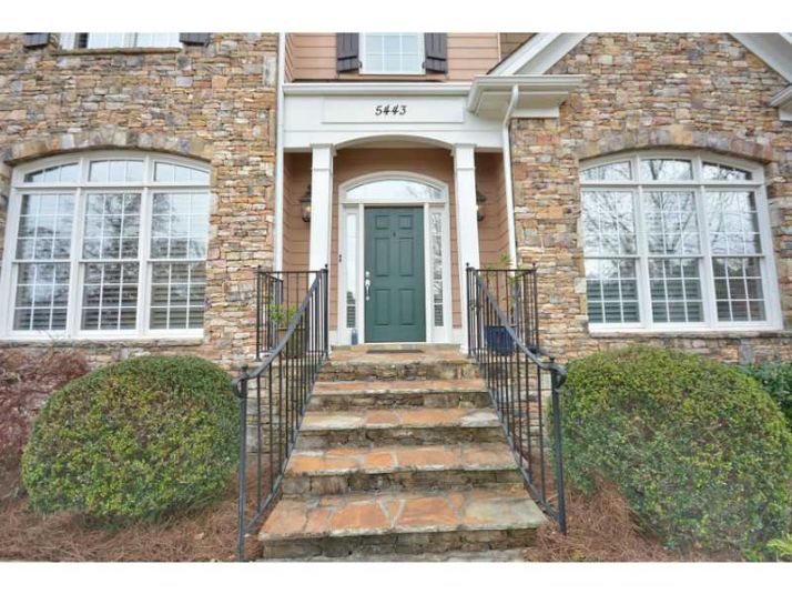 5443 Dunwoody Glen Court, Atlanta, GA 30360