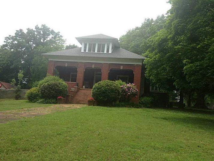 407 Bluff Street, Rockmart, GA 30153