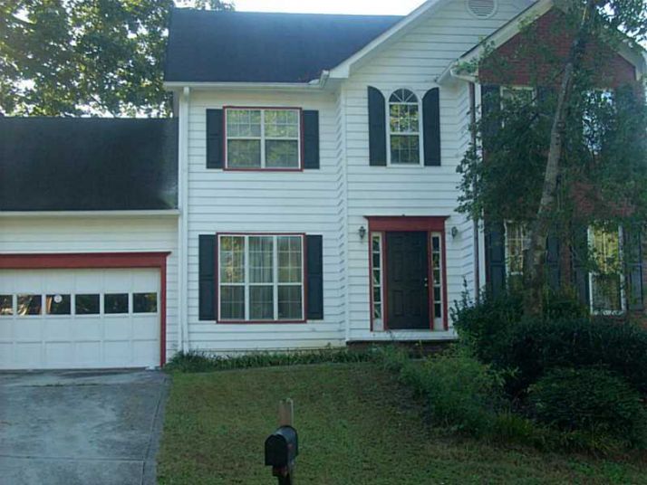 1826 E Wedgewood Drive E, Stone Mountain, GA 30088