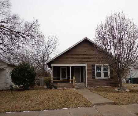 1208 N Harrison Ave, Sherman, TX 75090