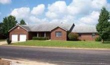 1613 Luna Dr West Plains, MO 65775