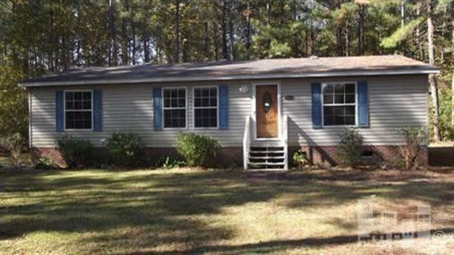 692 Rivenbark Road, Atkinson, NC 28421