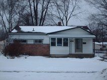 31606 Fairchild St, Westland, MI 48186