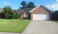 1213 Sagebrush St Angleton, TX 77515