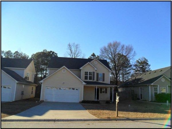 138 Chaucer Ln, Carrollton, GA 30117