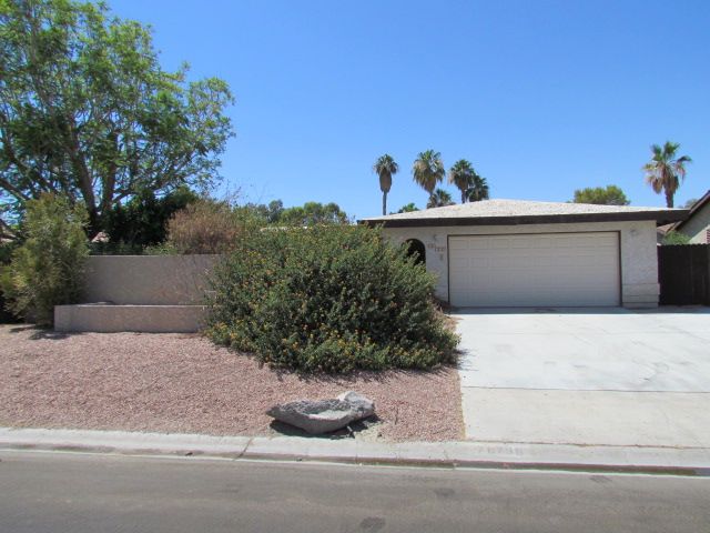 76796 Oklahoma Avenue, Palm Desert, CA 92211