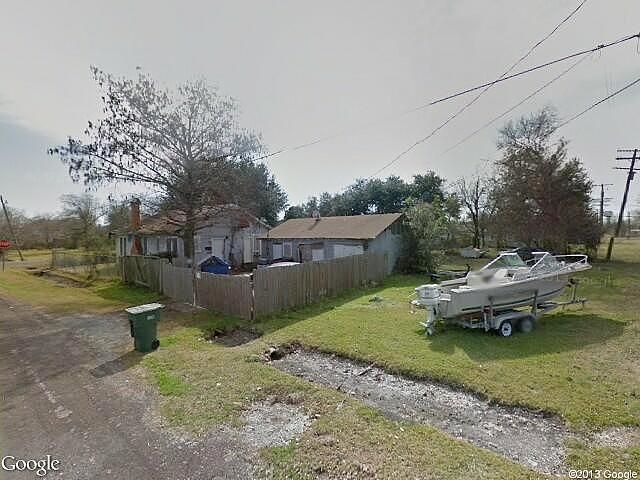 Shreveport Ave, Port Arthur, TX 77640