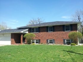 621 East Airwood Dr, East Alton, IL 62024