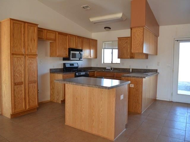 2850 W Bingham Boulevard, Paulden, AZ 86334