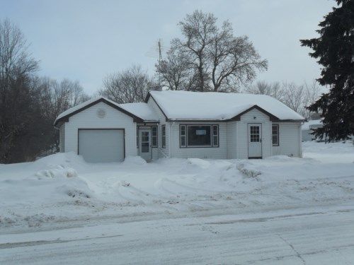 338 Piety St S, Ellsworth, WI 54011