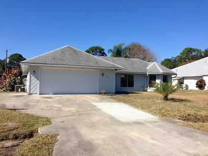 1354 Unter Ave NW, Palm Bay, FL 32907