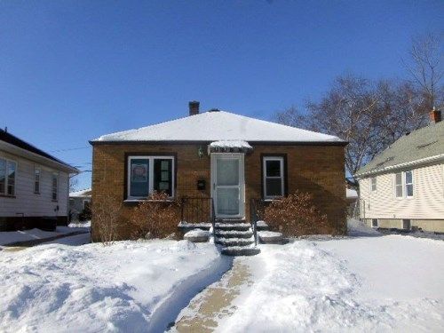 5116 33rd Ave, Kenosha, WI 53144