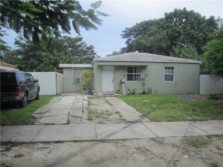 6441 SW 58 PL, Miami, FL 33143