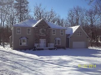 128 Withywindle Way, Bushkill, PA 18324