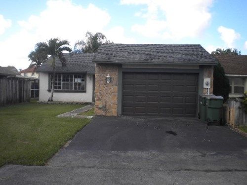 1374 Osprey Ct, Homestead, FL 33035