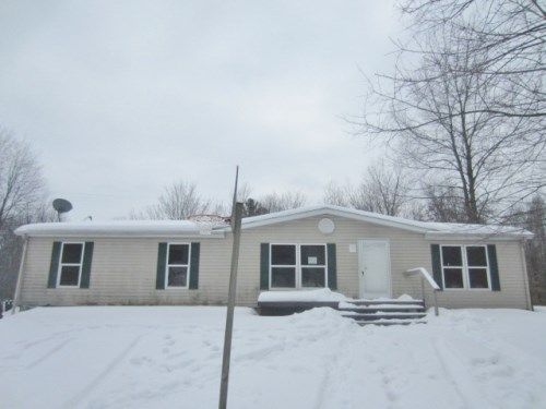 15179 Hanna Ave NE, Cedar Springs, MI 49319