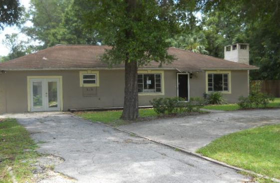 227 S Hill Ave, Deland, FL 32724