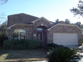 11911 Ribbon Falls Dr, Tomball, TX 77375