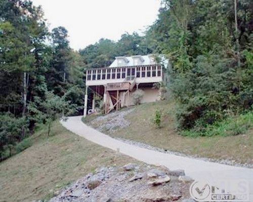 190 Dakota Ln, Smithville, TN 37166