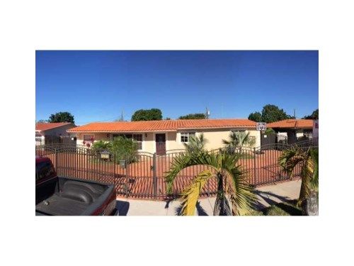 8285 W 18 LN, Hialeah, FL 33014