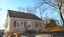 89 Louise St Woonsocket, RI 02895