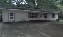 210 Layton St Hinesville, GA 31313