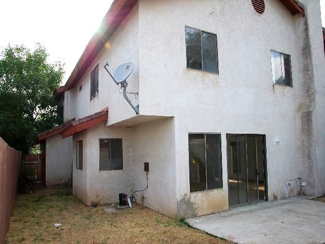 1573 North Alice Avenue, Rialto, CA 92376