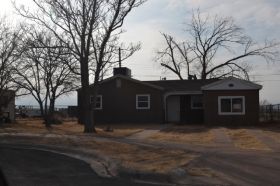 1810 Plains Park Dr, Roswell, NM 88203