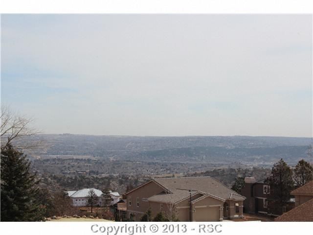 2554 Brogans Bluff Dr, Colorado Springs, CO 80919