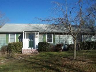 186  Geer Rd, Jewett City, CT 06351