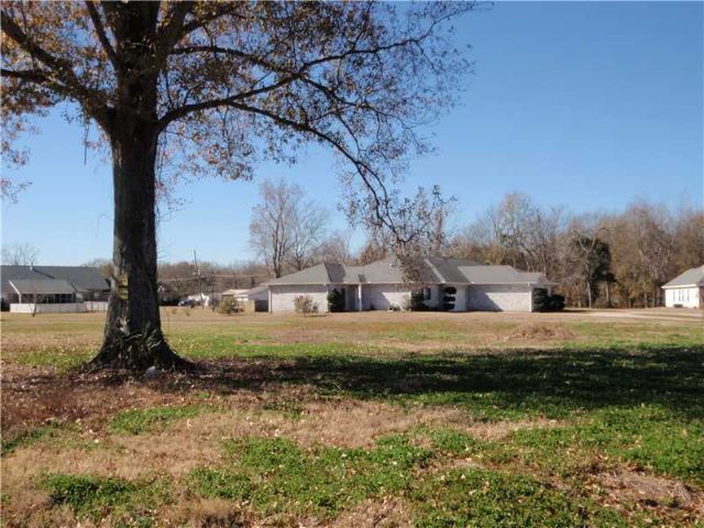 108 Big Tree Blvd 63, Garyville, LA 70051