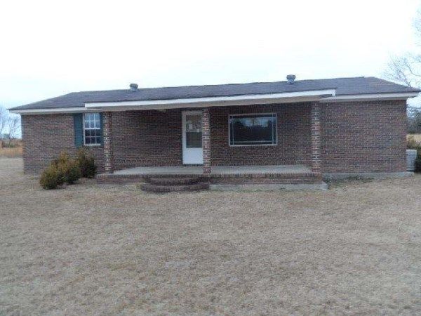 50 Boggy Branch Rd, Hazlehurst, GA 31539