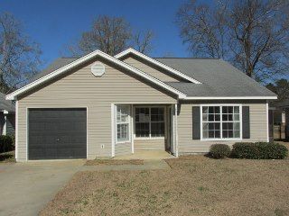 2913 Stonewater Dr, Albany, GA 31721