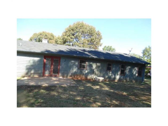175 Belmont Farms Drive, Ellenwood, GA 30294