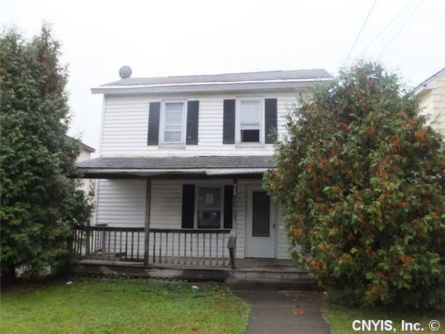 422 S 3rd St, Fulton, NY 13069