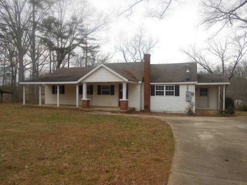 5756 Julian Baugh Road, Lula, GA 30554