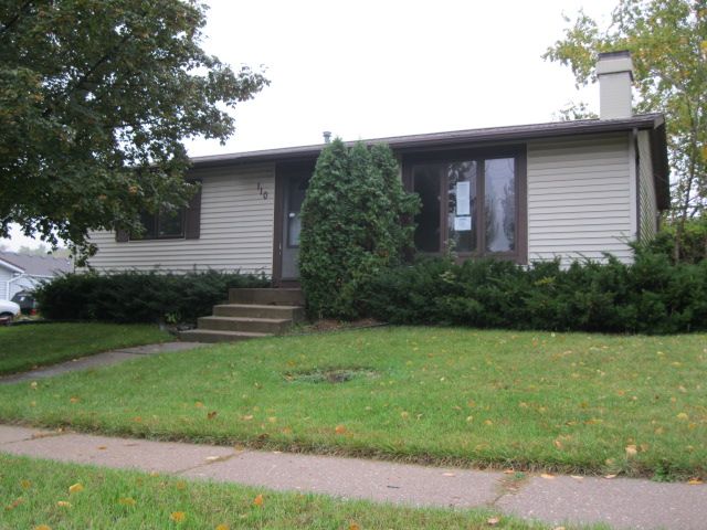 110 Marlboro Ave, Edgerton, WI 53534