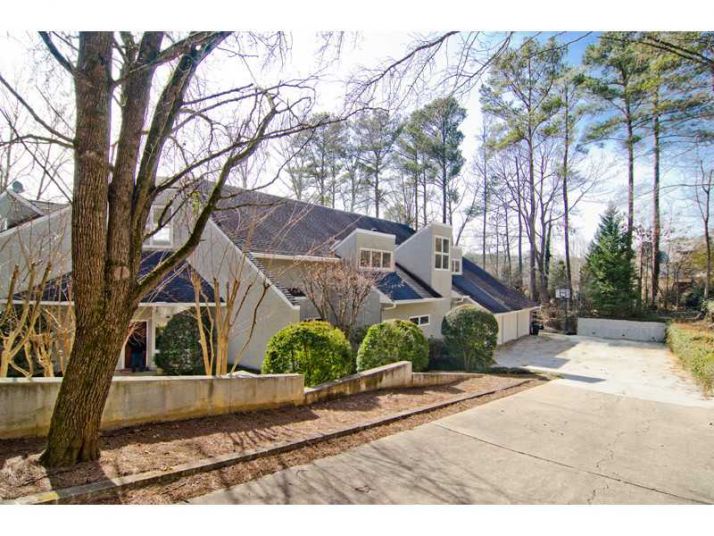 710 S Brighton Court Nw, Atlanta, GA 30327